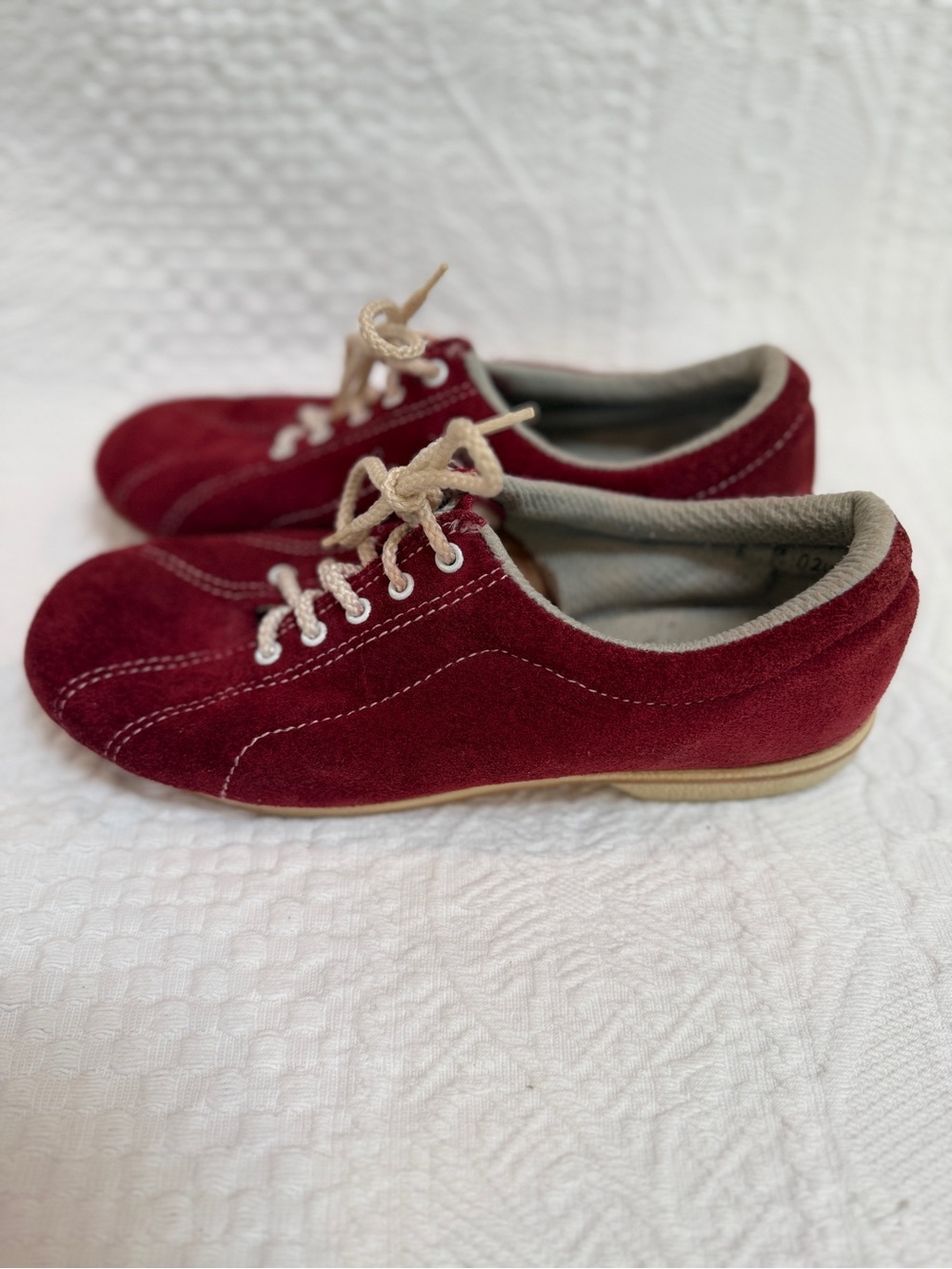 Vintage Endicott Johnson Red Suede Lace Up Shoes Retro Bowling Sneaker Style 6M